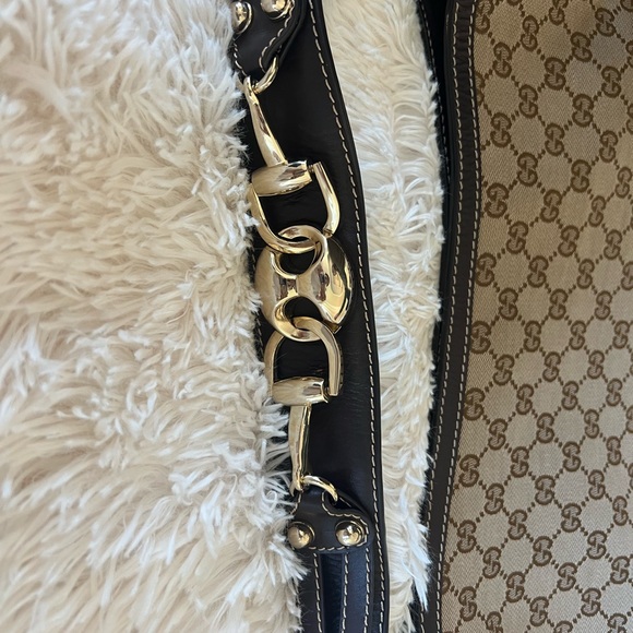 Gucci Hobo Tote Mint Condition - Picture 7 of 15